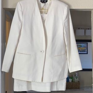 Angie Monaco Linen Suit Set